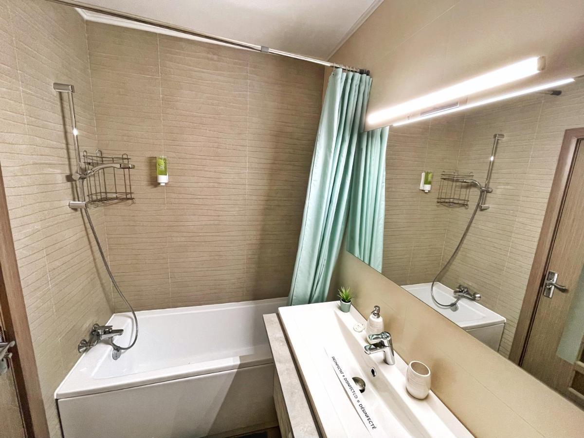 Perfect View Apartment Сіная Екстер'єр фото
